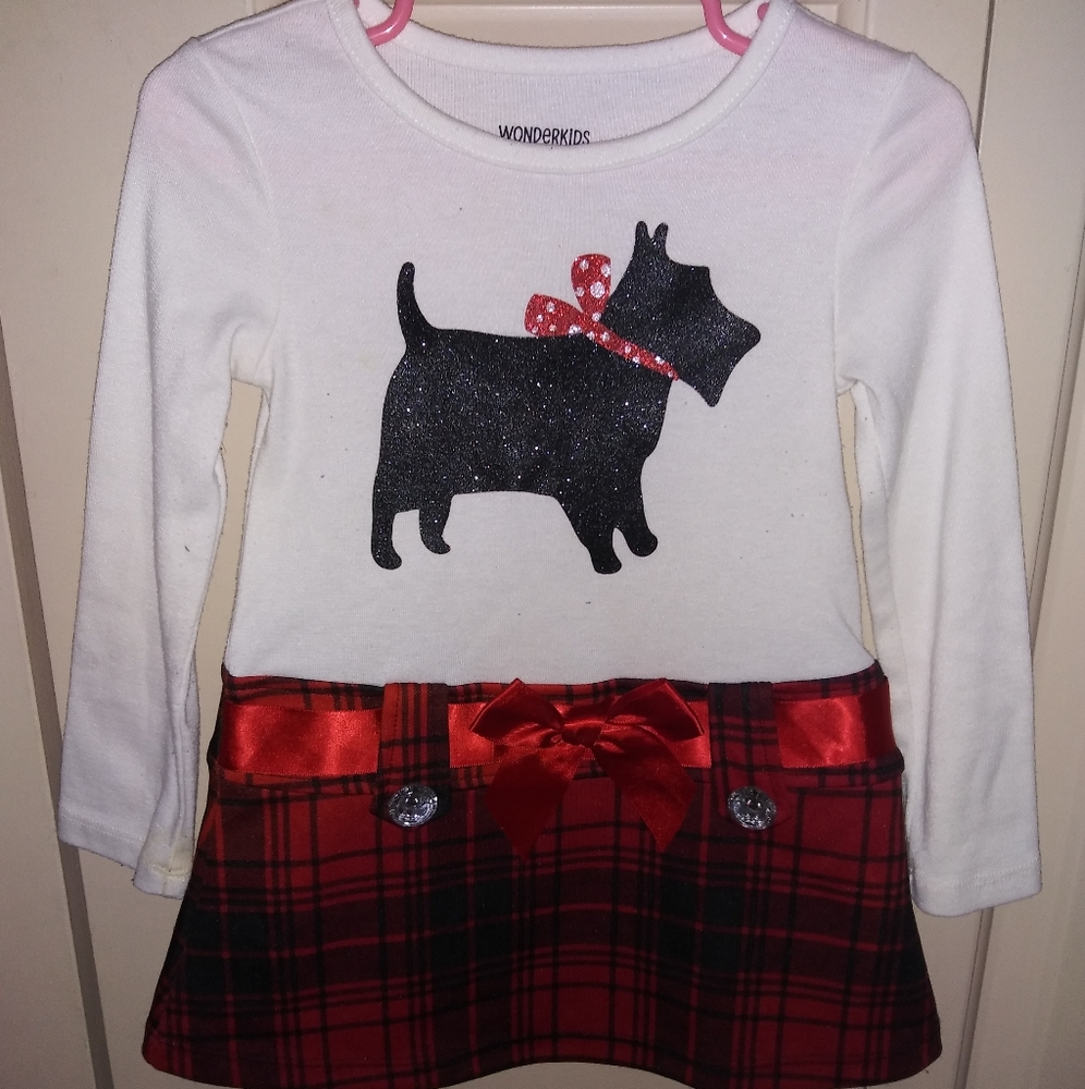 2 long sleeve dresses 1 perfect for the holidays